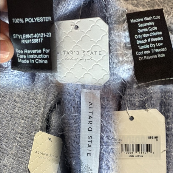 Altar'd State “Elm Eyelash” Lilac Blue Sweater & Sterling Silver MOP Necklace - Picture 4 of 16